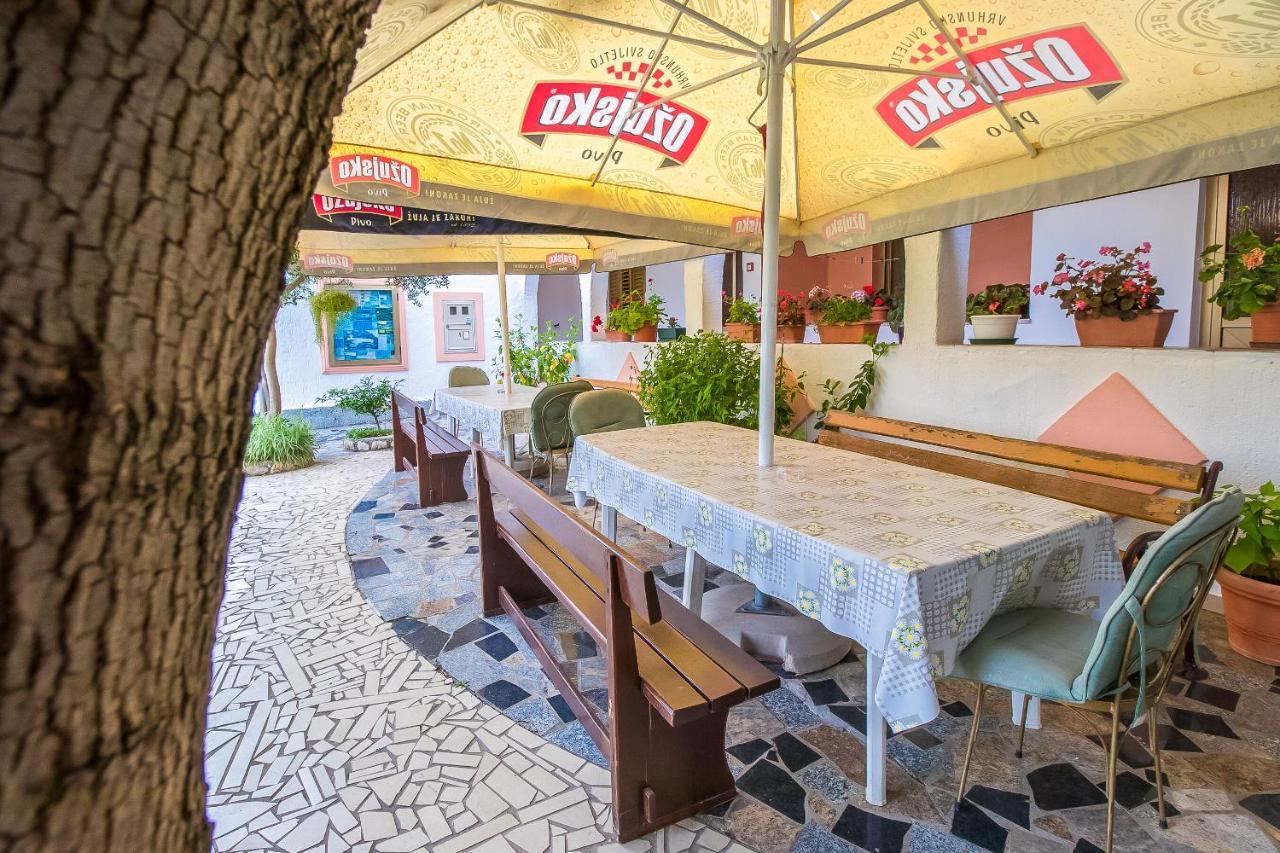 Apartments Zeljka Mundanije المظهر الخارجي الصورة